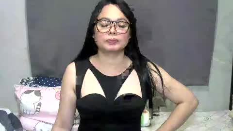 Snapshot of misskinkygoddess chatting on 03-29-26, 04:40 Mistress Maxine Bigsurprise i have many idea online show from 03-29-26, 04:40