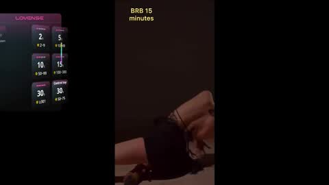 Snapshot of misskristel chatting on 09-29-25, 05:45 misskristel online show from 09-29-25, 05:45