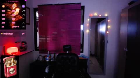 LanaLul  online show from 11-17-25, 10:04