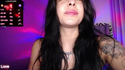 Snapshot of misslana_wn chatting on 05-09-26, 05:45 LanaLul online show from 05-09-26, 05:45
