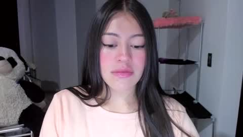 missloren333 online show from 03-02-25, 06:27