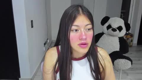 missloren333 online show from 11-05-25, 08:47