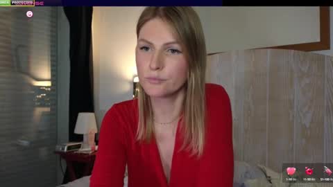 Snapshot of misslucci chatting on 02-14-25, 05:57 Misslucci online show from 02-14-25, 05:57