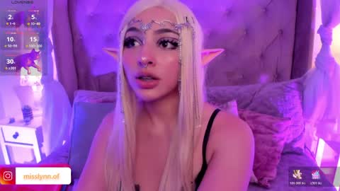 i am lyn online show from 03-26-26, 05:46