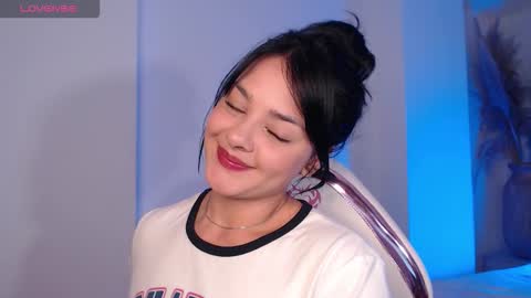 Snapshot of missmariana_ chatting on 09-10-25, 12:10 missmariana_ online show from 09-10-25, 12:10