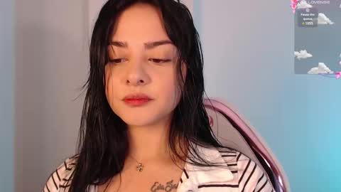 Snapshot of missmariana_ chatting on 10-16-25, 12:00 missmariana_ online show from 10-16-25, 12:00