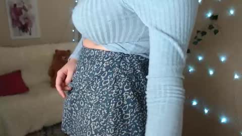 Li  online show from 12-05-24, 01:49