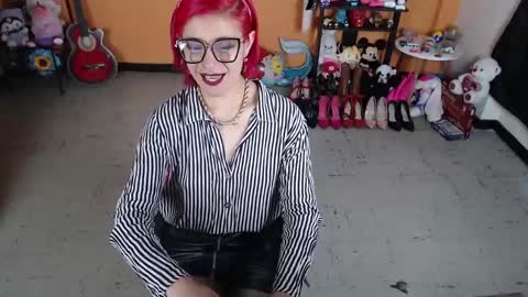 Miss Mia online show from 01-27-25, 02:57