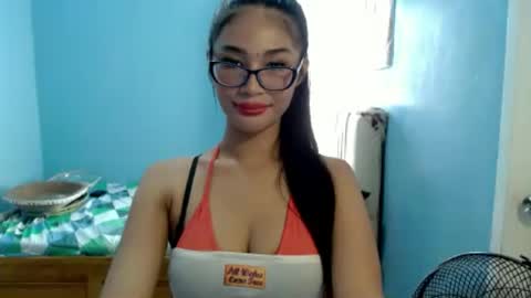 missminervaa online show from 07-05-26, 01:23