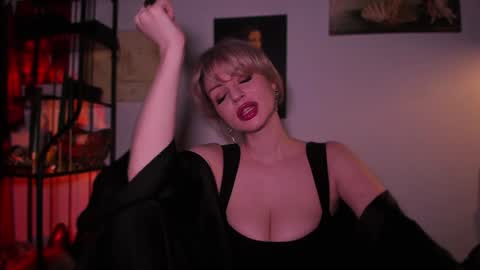   online show from 02-02-25, 08:57