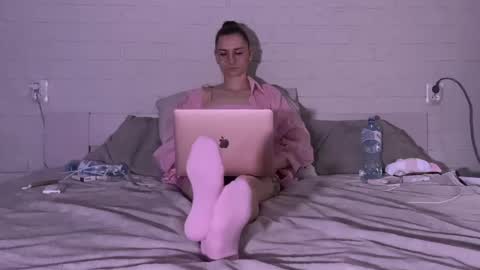 missmiroslava online show from 04-14-26, 02:34