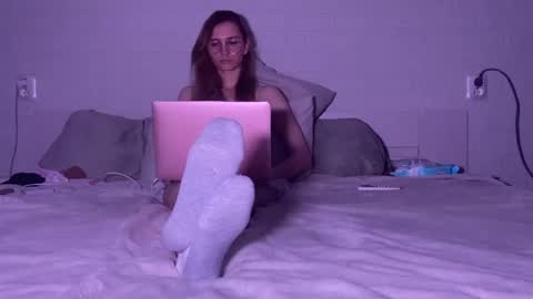 missmiroslava online show from 04-21-26, 06:01