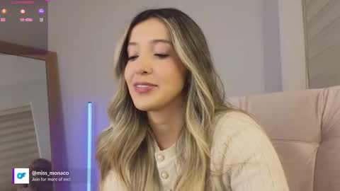 Emma Rivera online show from 10-09-25, 03:37