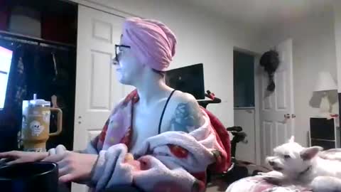 MissMona online show from 04-01-26, 11:00