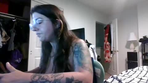 Snapshot of missmonatoyou chatting on 06-22-26, 10:12 MissMona online show from 06-22-26, 10:12