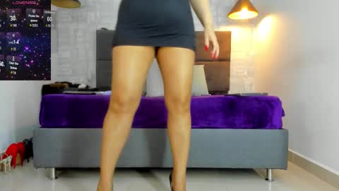Snapshot of missnatash_ chatting on 11-18-25, 03:27 Missnatash online show from 11-18-25, 03:27