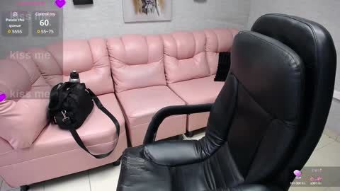 Penelope online show from 01-27-25, 11:54