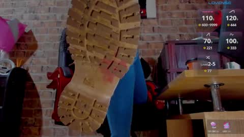 Miss Venus online show from 03-05-25, 07:16