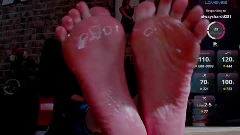 Miss Venus online show from 03-12-25, 10:37