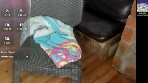 Snapshot of misspink152015 chatting on 12-06-24, 08:29 sarah online show from 12-06-24, 08:29