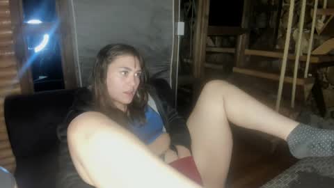 Snapshot of misspink152015 chatting on 02-18-25, 04:37 sarah online show from 02-18-25, 04:37