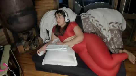 Snapshot of misspink152015 chatting on 02-19-25, 02:44 sarah online show from 02-19-25, 02:44