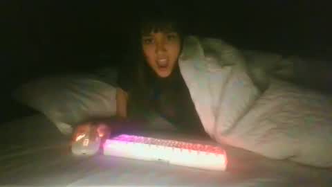 Snapshot of misspink152015 chatting on 03-10-25, 08:59 sarah online show from 03-10-25, 08:59