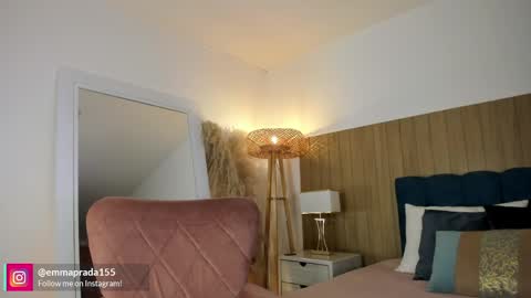 Emma Prada online show from 04-16-26, 11:44