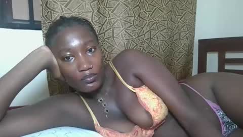 Snapshot of missprettygal chatting on 02-09-26, 03:21 pretty gal online show from 02-09-26, 03:21