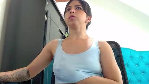 Snapshot of misspurple4 chatting on 02-19-25, 11:57 kassandra online show from 02-19-25, 11:57