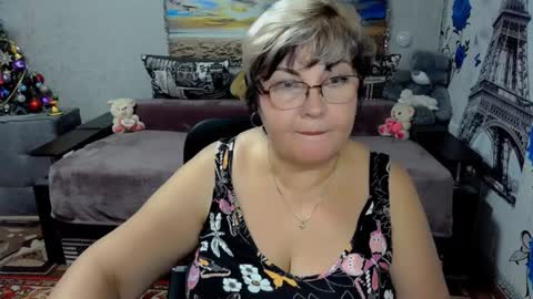 Snapshot of missritabella chatting on 01-08-25, 07:03 Rita online show from 01-08-25, 07:03