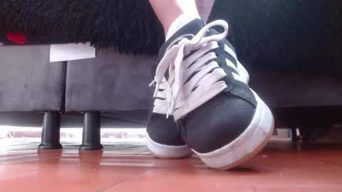 Snapshot of misssam28 chatting on 11-20-25, 03:12 TELL ME MISS online show from 11-20-25, 03:12