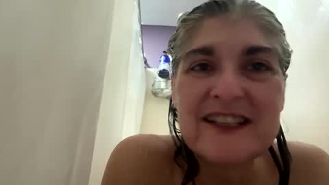 Snapshot of missspooky chatting on 01-22-25, 11:56 Miss Spooky Silverstacker online show from 01-22-25, 11:56