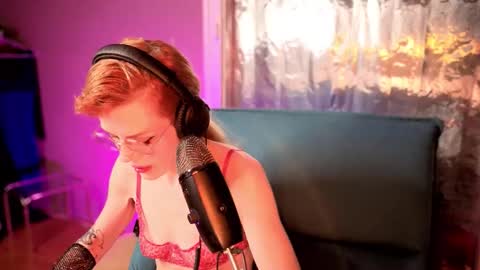 Tacodeluxe online show from 03-21-26, 03:11