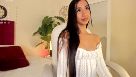 Snapshot of missvaleriaa chatting on 12-24-24, 10:33 Valeria Davila online show from 12-24-24, 10:33