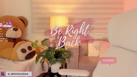 Snapshot of missvaleriaa chatting on 03-11-25, 02:10 Valeria Davila online show from 03-11-25, 02:10