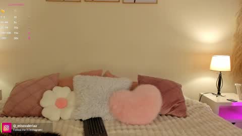 Snapshot of missvaleriaa chatting on 03-31-26, 01:11 Valeria Davila online show from 03-31-26, 01:11