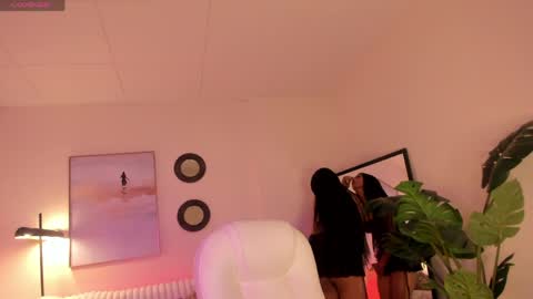 Snapshot of missvaleriaa chatting on 05-06-26, 12:43 Valeria Davila online show from 05-06-26, 12:43