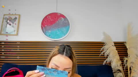 Snapshot of missvalery1 chatting on 01-11-25, 12:18 missvalery1 online show from 01-11-25, 12:18