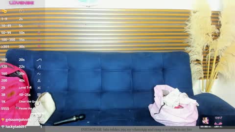 Snapshot of missvalery1 chatting on 01-21-25, 11:55 missvalery1 online show from 01-21-25, 11:55