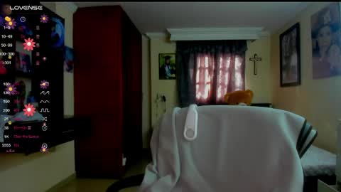 missvalery1 online show from 05-30-26, 12:46