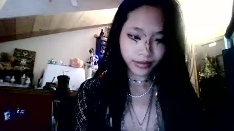 Miss Versatile online show from 04-27-26, 06:39