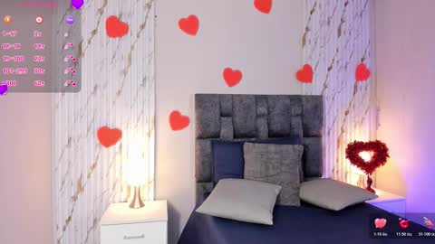 Snapshot of missvioleet chatting on 02-25-26, 06:28 missvioleet online show from 02-25-26, 06:28