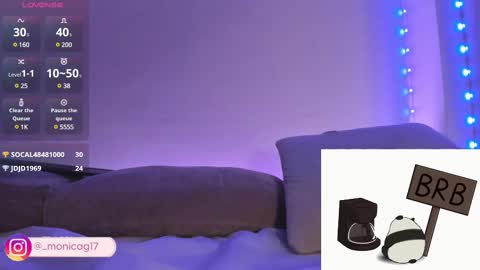 Snapshot of missvioleta_ chatting on 02-17-25, 09:19 Violetta online show from 02-17-25, 09:19