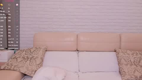 missxcaprice online show from 04-15-26, 03:02