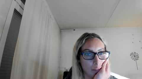 Missy matrix online show from 10-04-25, 07:01