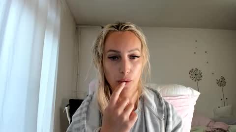 Missy matrix online show from 12-04-25, 11:19