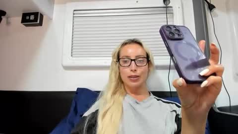 Snapshot of missy_matrix chatting on 02-27-26, 10:04 Missy matrix online show from 02-27-26, 10:04