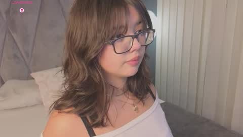 Snapshot of missy_taylor_ chatting on 10-14-25, 08:20 Missy online show from 10-14-25, 08:20