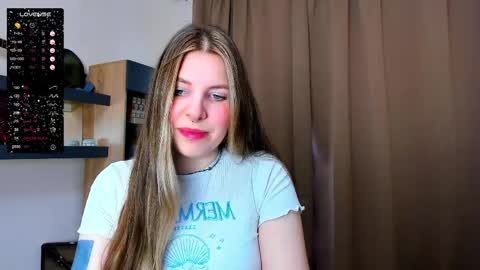 Snapshot of missyourann chatting on 04-05-26, 03:31 Anya online show from 04-05-26, 03:31